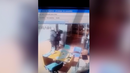Escándalo en General Alvear: jefe de Anses golpeó a una empleada y quedó grabado