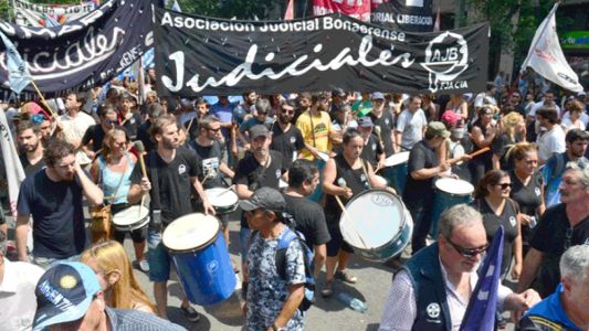 Judiciales bonaerenses paran este miércoles contra la eliminación de la feria