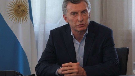 Macri: "Utilizaremos todos los recursos para hallar al submarino ARA San Juan lo antes posible"
