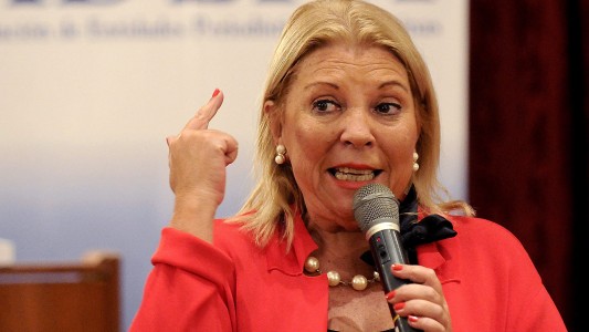 “Los familiares tienen razón”: el mensaje de Elisa Carrio sobre el ARA San Juan