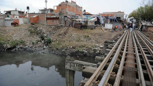 Comienza la relocalizacion y traslado de las últimas familias de la villa 26 de Barracas