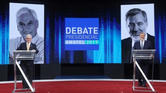 Elecciones en Chile: Piñera y Guillier buscan apoyo externo en el final de sus campañas