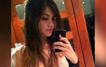 La selfie que se volvió viral por un desopilante detalle