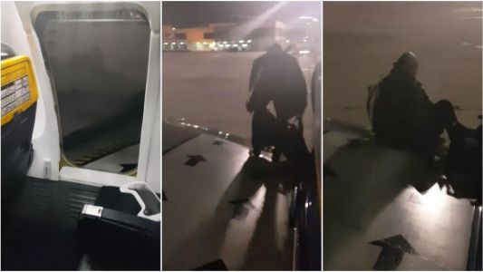 Video: cansado de esperar en el avión en la pista, pasajero abrió la puerta para bajar por el ala