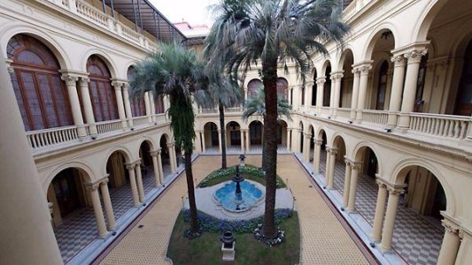 La Casa Rosada comprará una palmera por 235.950 pesos