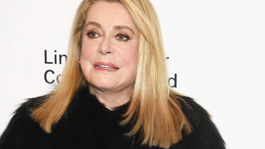 Artistas e intelectuales francesas contra el “puritanismo” sexual