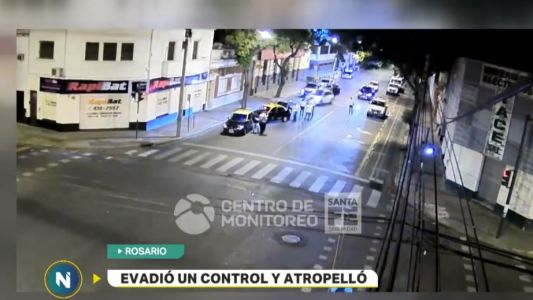 Rosario: evadió un control y atropelló