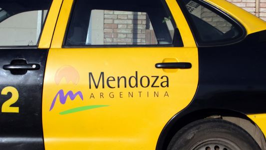 Detuvieron a un taxista acusado de obligar a un joven a practicarle sexo oral