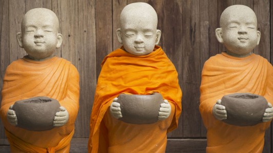 La extraña sonrisa de un monje budista de 92 años dos meses después de muerto