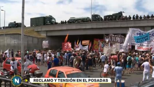 Convocan a un paro nacional por los despidos en el Hospital Posadas