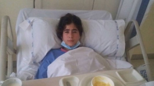 "Ya no soporto mi cuerpo": el desgarrador pedido de una chica chilena para que la dejen morir