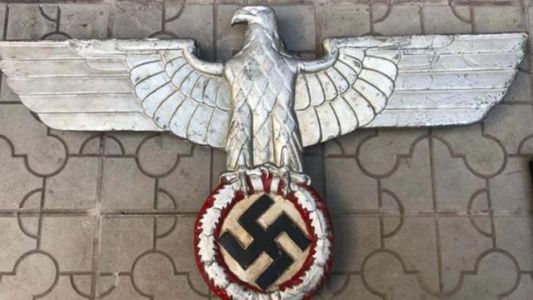 Salta: secuestraron una colección de objetos nazis que venían por correo desde el exterior