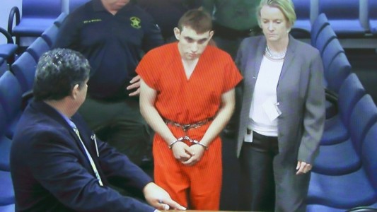 El autor de la masacre de Florida hablaba de matar mexicanos y decapitar negros