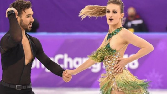 El incómodo momento que vivió una bailarina al quedar en topless durante los Juegos Olímpicos