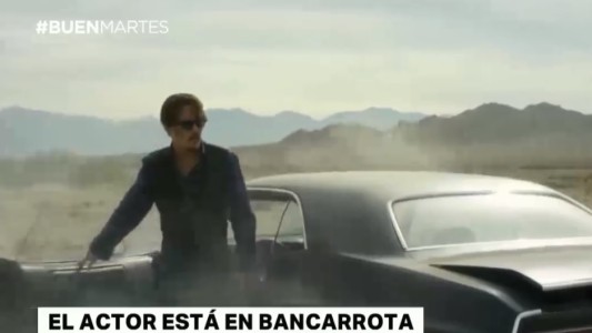 Johnny Depp sale a tocar para pagar deudas