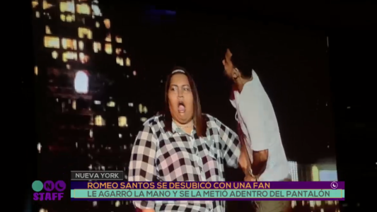 Polémico: Romeo Santos hizo que una fanática tocara sus genitales en un show