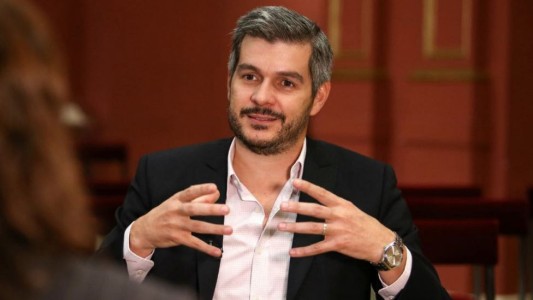 Marcos Peña respaldó el proyecto jujeño para cobrarle a los extranjeros en los hospitales públicos