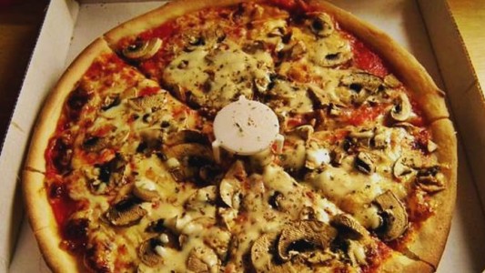 Crearon un vibrador que sirve para pedir pizza una vez alcanzado el orgasmo