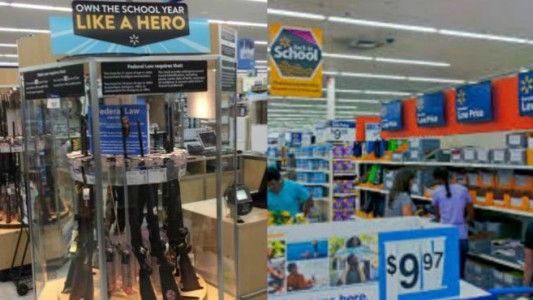 EE.UU.: cadena de supermercados dejará de vender armas a menores de 21 años
