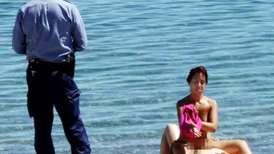 Multan a una pareja que estaba teniendo relaciones sexuales a orillas del Nahuel Huapi