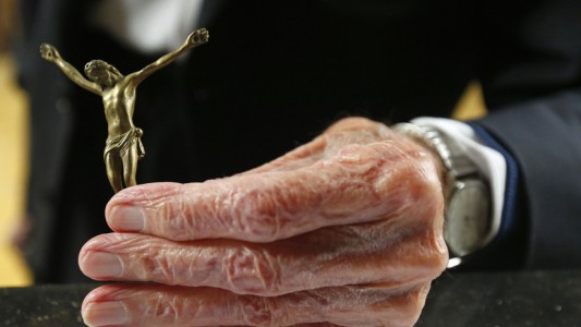 Escándalo en Italia: denuncian que sacerdotes participaban en orgías y contrataban servicios de prostitución gay