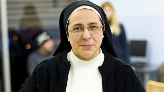 Una mujer de 83 años pasó tres días sin comer por no alcanzarle la pensión