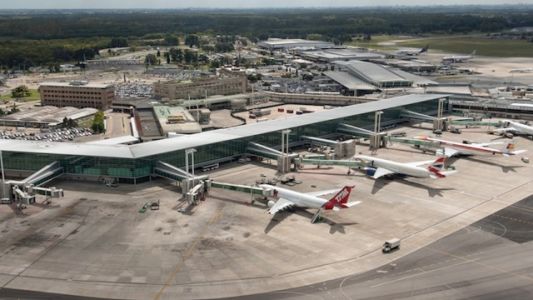 Invertirán 15.000 millones de pesos en la remodelación del Aeropuerto de Ezeiza