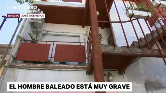 Le pegaron tres tiros en una entradera