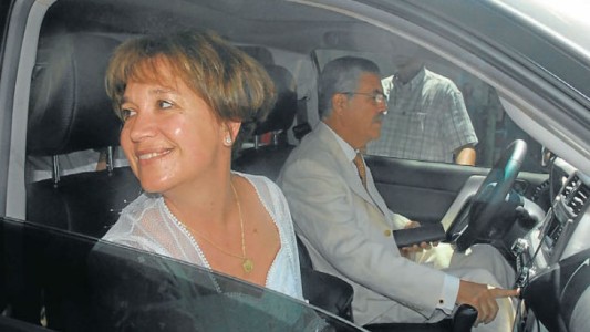 Le secuestraron el auto a la esposa de Julio De Vido