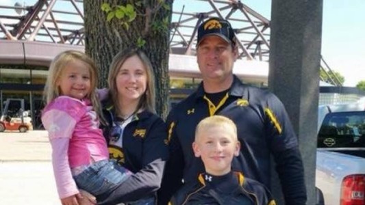 Encuentran sin vida a una familia de Iowa que vacacionaba en el caribe mexicano