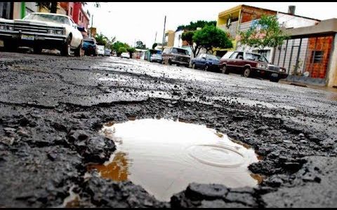 La municipalidad de Rosario deberá indemnizar a una mujer que se cayó por un bache
