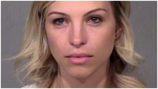 Detuvieron a una profesora por tener sexo con un alumno de 13 años