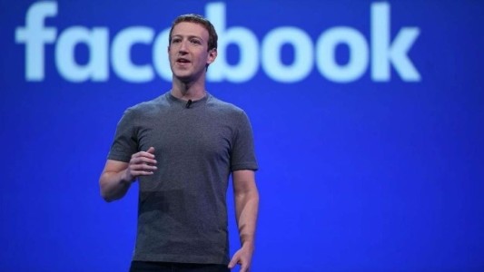 Facebook admitió que Cambridge Analytica accedió a los datos de 87 millones de personas