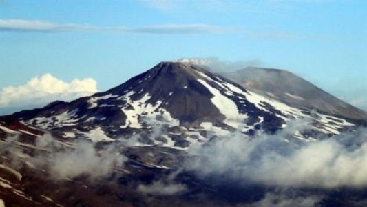 Alarma en Neuquén por la posible erupción del volcán Chillán
