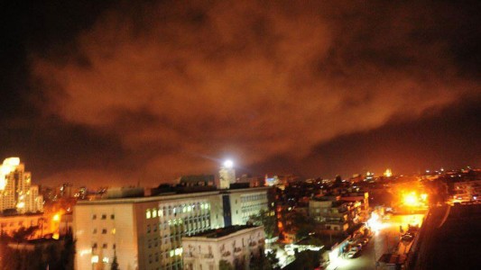 Los videos más impactantes del ataque con misiles en Siria