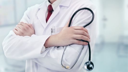 Detuvieron a dos falsos médicos en Liniers