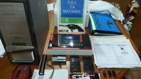 Detuvieron a un profesor de danza por abuso de sus alumnos: los amenazaba y les pedía fotos desnudos