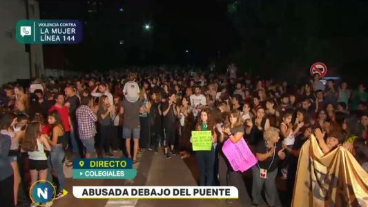 Protesta en Colegiales por el caso de la nena abusada en el Puente de Jorge Newbery
