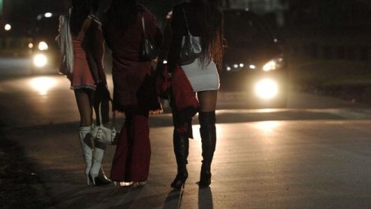 "Si no arreglás con una coima o con sexo oral, te suben al patrullero"
