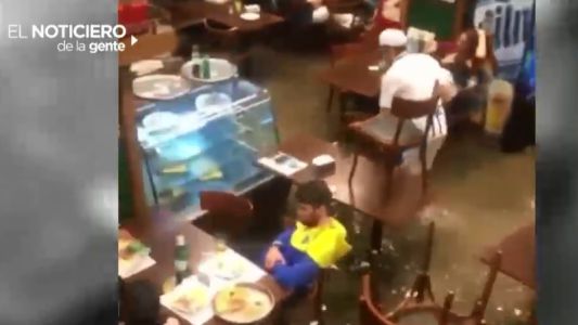 Una pizza en medio de la inundación