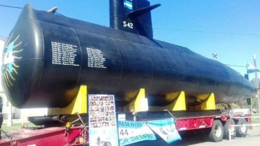 Una réplica del ARA San Juan llegó a Arrecifes
