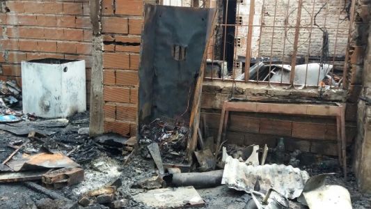 A punto de jubilarse, perdieron todo en un incendio