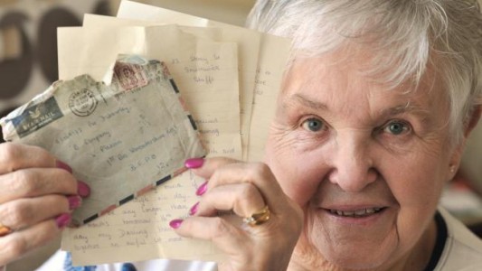 "Te quiero y siempre te querré": recibió una carta de amor que le escribió a su esposo hace 57 años