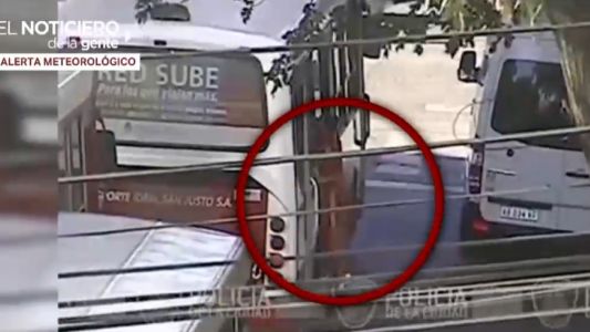 Video: "robo canguro" en Constitución