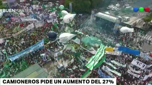 Camioneros pide un aumento del 27%