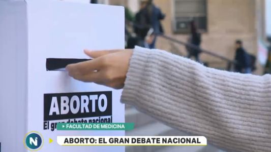 Aborto, el gran debate: la urna de Telefe Noticias en la Facultad de Medicina