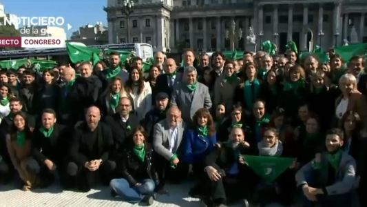 Funcionarios de Cambiemos a favor del aborto