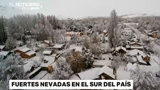 Fuertes nevadas en el sur del país (1)