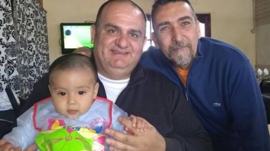 Arrecifes: un médico se negó a atender a un bebé porque sus padres son una pareja gay