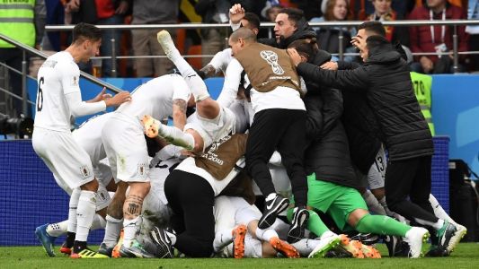 Uruguay debuta en el Mundial ante Egipto: Salah, al banco